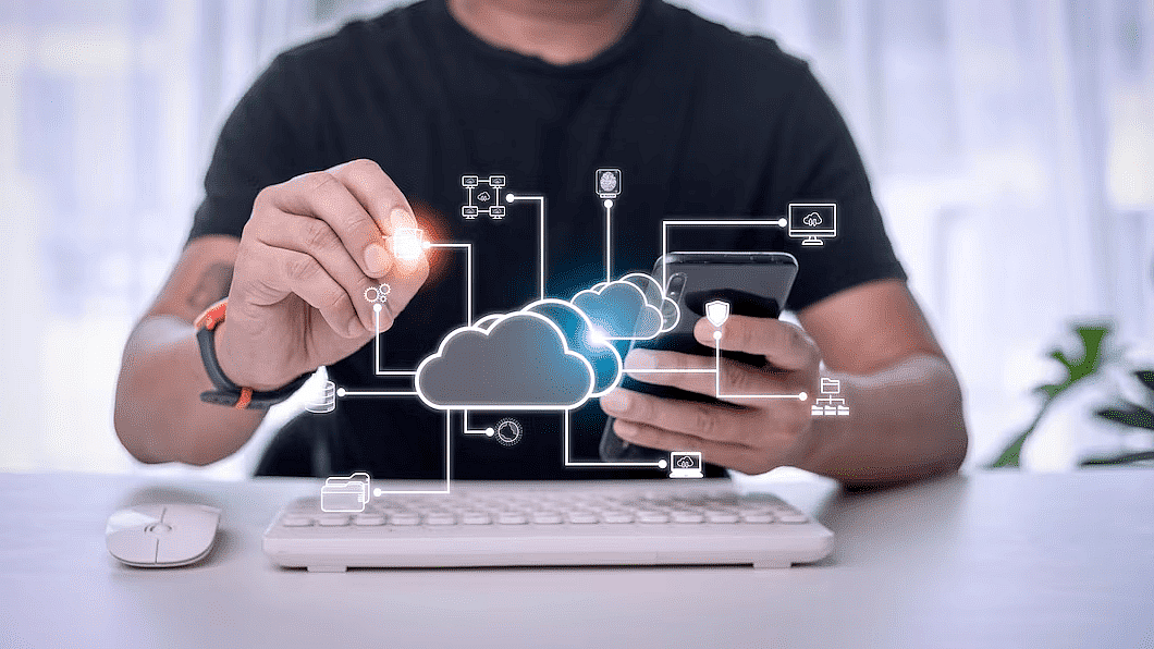Distributed Cloud Computing Explained in 5 Minutes or Less