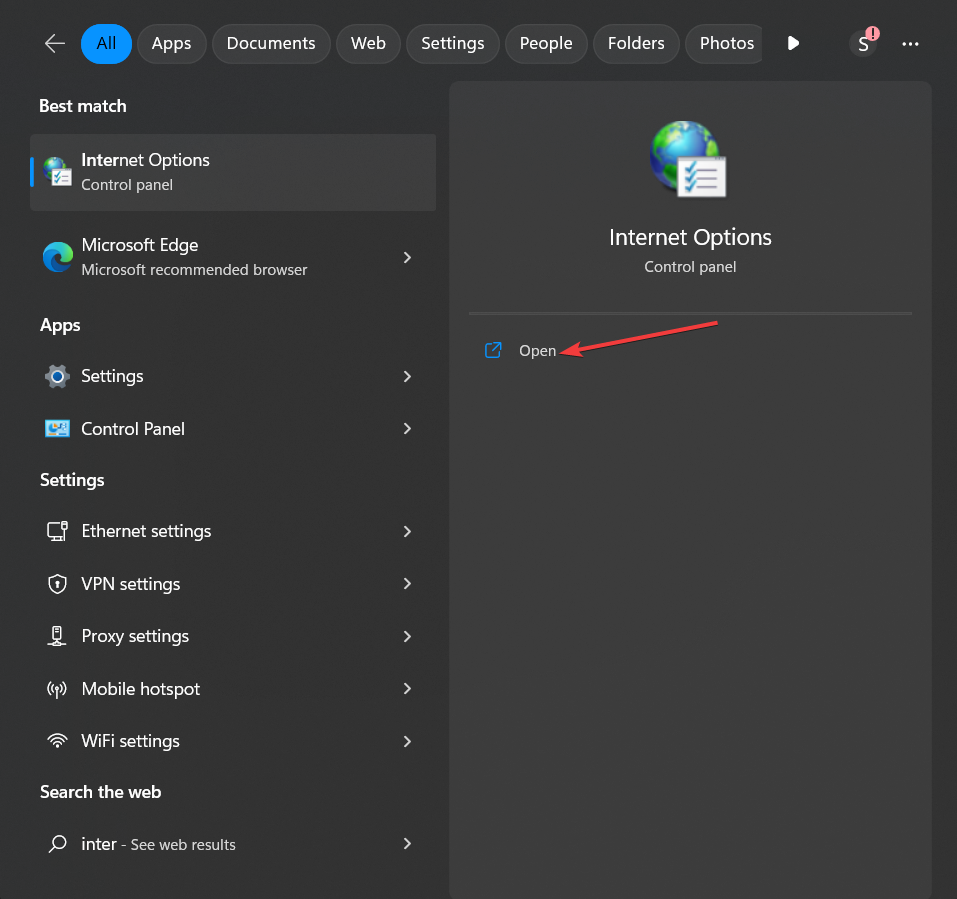 The Windows 10 internet options menu, troubleshooting Error 0x80072ee7.