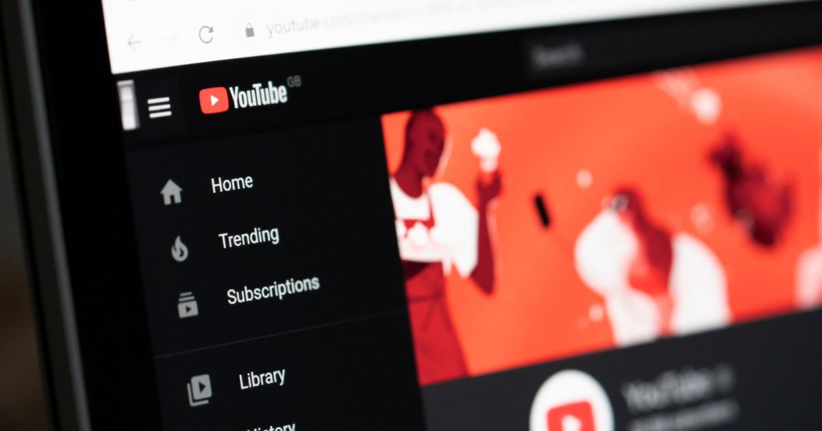 AI-based YouTube Summarizer