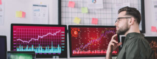 Kickstart your Career as Data Analyst with These 17 Courses and Resources