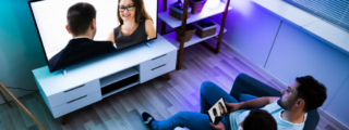 How to Connect iPhone to Samsung TV