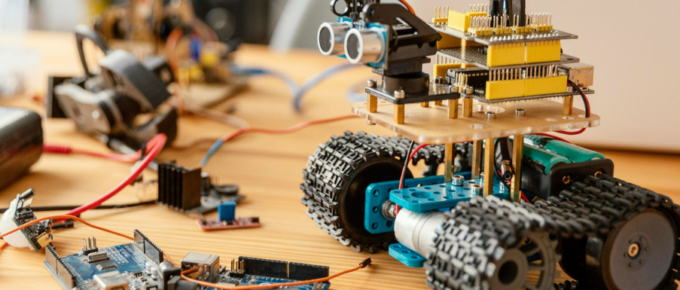 Best Raspberry Pi Car Kits for Robotics Enthusiasts