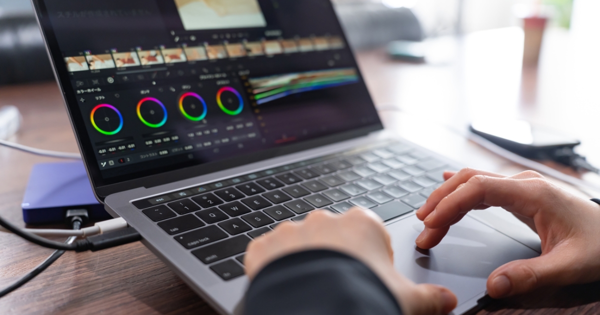 11 Best Logo Animation Makers to Create EyeCatching Logos 👀