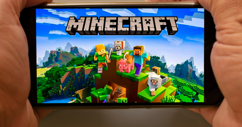 Minecraft for Android and iOS Mobiles: How to Download, Game Size, Best  Servers and More - MySmartPrice