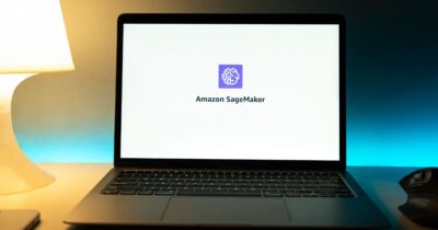 Amazon SageMaker