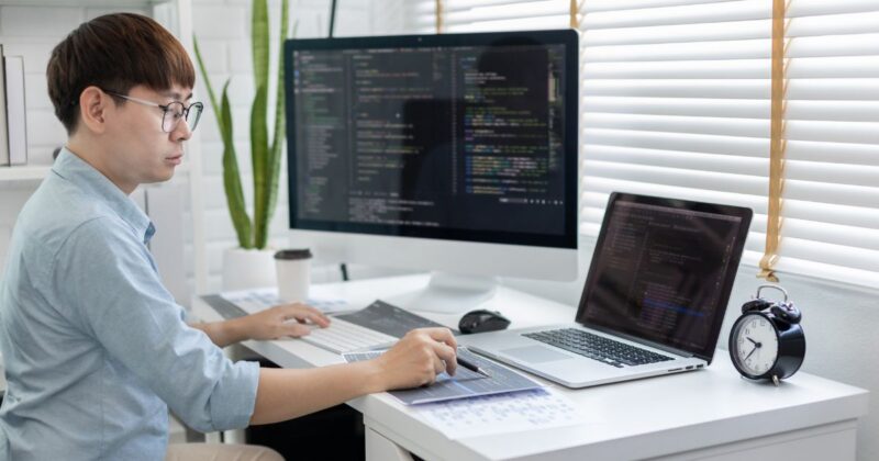 React vs. JavaScript Which One to Choose and When