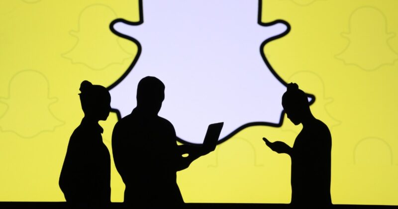 snapchat-groups-geekflare