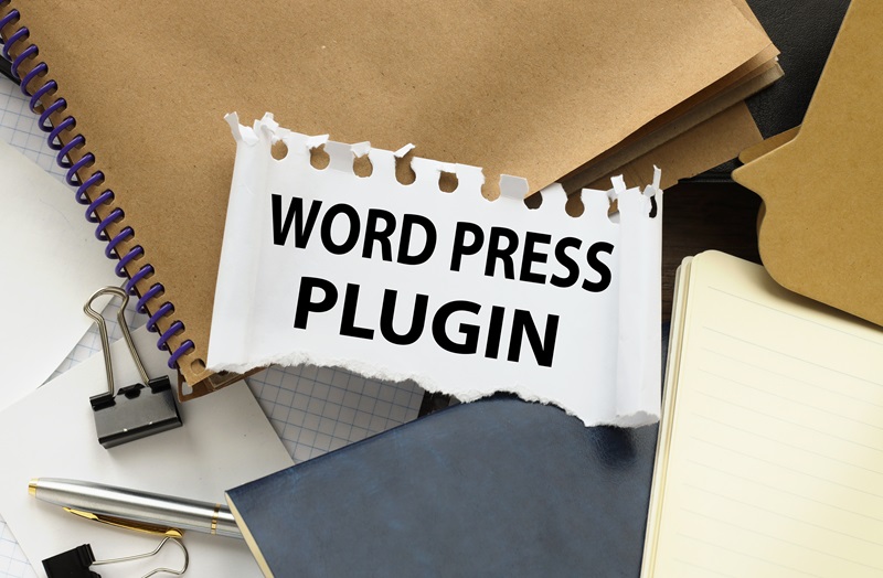 text on note paper on the desktop WORD PRESS PLUGIN
